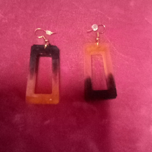 Vintage Black and Orange Earrings - Picture 1 of 4